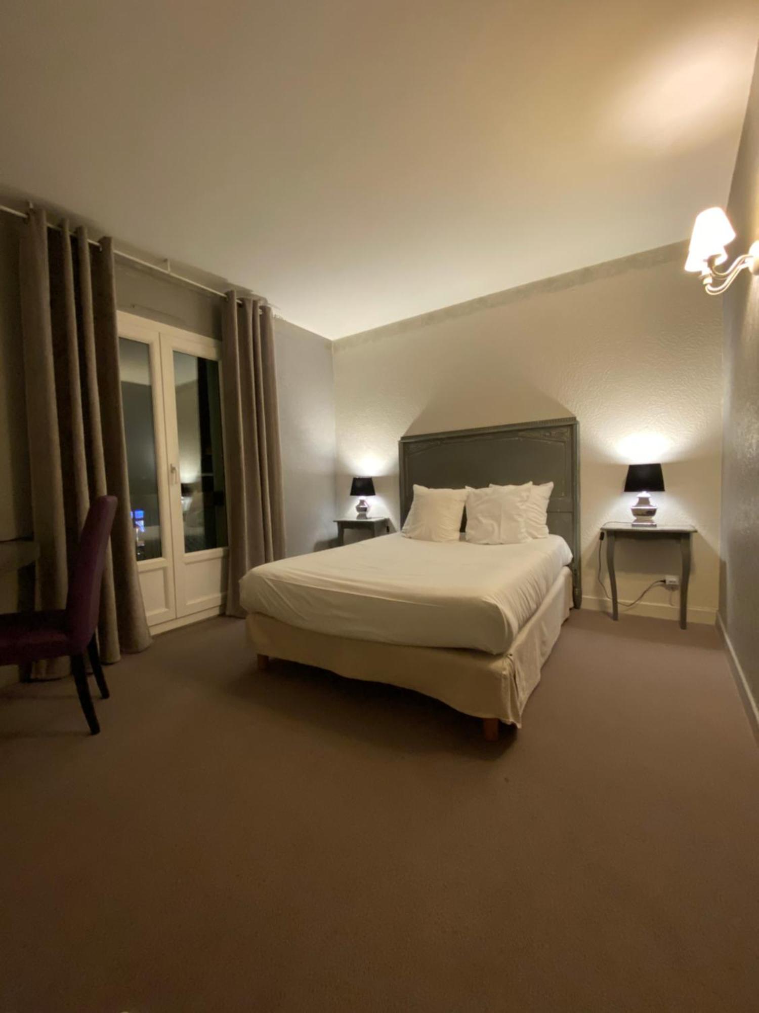 Logis Hotel Medieval, Montelimar Nord Rochemaure Kültér fotó
