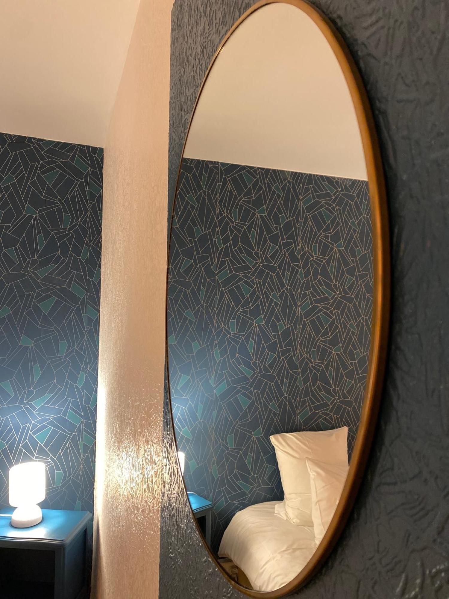 Logis Hotel Medieval, Montelimar Nord Rochemaure Kültér fotó