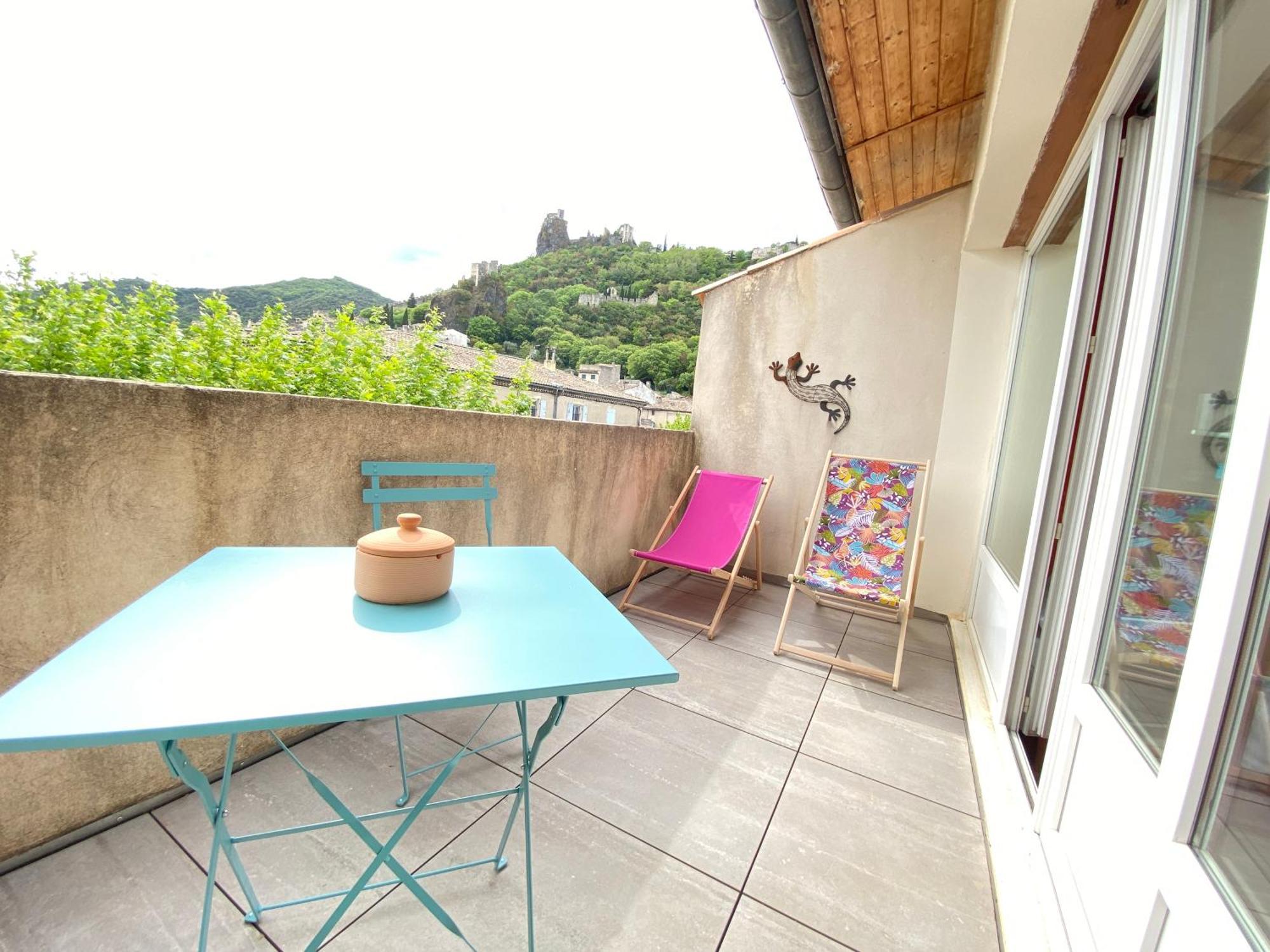 Logis Hotel Medieval, Montelimar Nord Rochemaure Kültér fotó