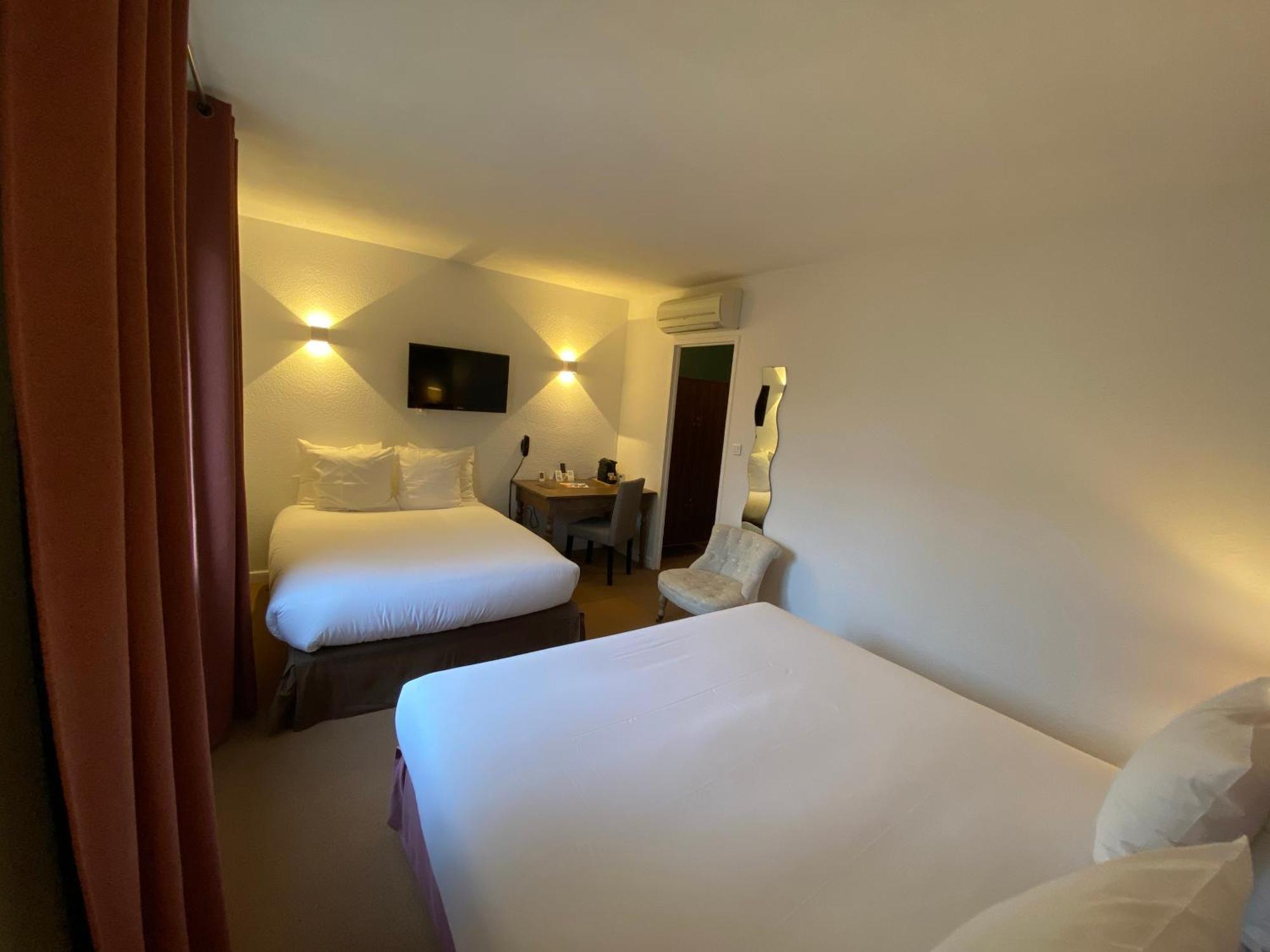 Logis Hotel Medieval, Montelimar Nord Rochemaure Kültér fotó